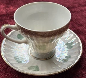 Juego de platillos de taza de té corazones verdes de colección brillo iridiscente fino China Japón borde dorado - Imagen 1 de 4