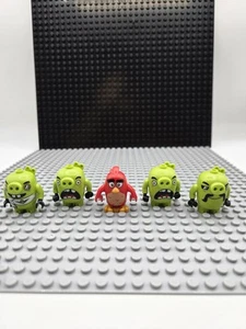 Menge 5 Minifigur Angry Birds Lego Pilot Schwein 4x Schweinchen 1 rot 75826 75822 PG61 - Bild 1 von 1