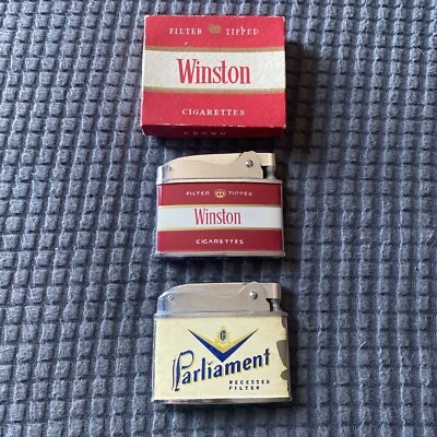 Par de encendedores publicitarios vintage-Parlamento-Winston-como se encuentran Foto 1 de 4