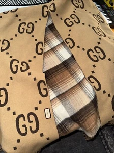 Reversible Gucci Poncho - Picture 1 of 3