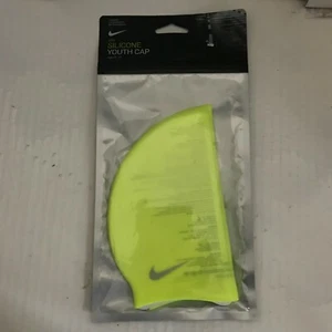 Nike Unisex Youth Solid Silicone Training Swim Cap-One Size - Picture 1 of 3