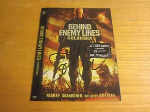 Joe Manganiello Actor Autografiado 6X7.5 DVD Cubierta Detrás De Líneas Enemigas Colombia - Imagen 1 de 3
