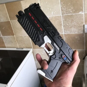 Judge Dredd’s Gun/Pistol Lawgiver II - Judge Dredd Resin Cosplay prop - Picture 1 of 3