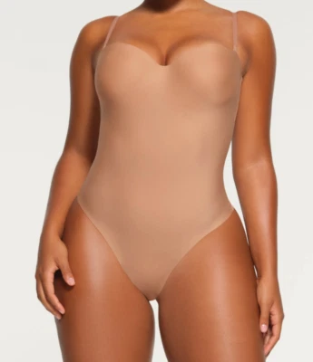 Nuevo con etiquetas Body Skims para mujer con aros contorno tanga body arcilla talla pequeña. Foto 1 de 4