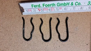 3 Klammern für Kopfstütze VW Polo 2 (86C)  ? - Bild 1 von 1