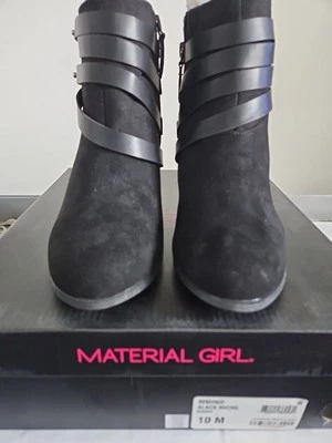 BOTAS DE GAMUZA TACÓN BLOQUE NEGRAS POR MATERIAL GIRL Foto 1 de 4