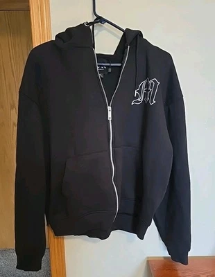 Sudadera con Capucha Boohoo Hombre Talla Mediana Negra Cremallera Estampado Gráfico Foto 1 de 4