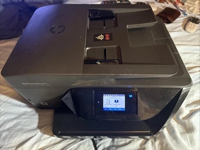 HP OfficeJet Pro 6975 Inkjet Printer: Lightly Used Only 8 Page Count. - Image 1 of 4
