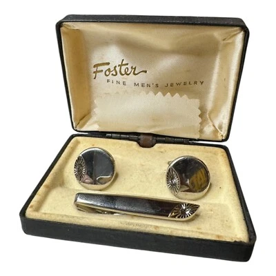 Juego de gemelos y clips de corbata Foster vintage en caja original - joya para hombre tono plata Foto 1 de 4