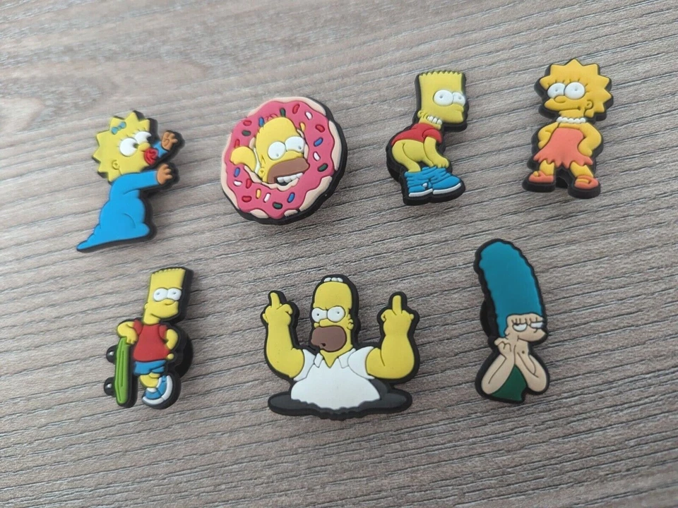 Shoe Charms/Schuhstecker/Pin f. Crocs* Simpsons* Fans. Homer Bart. Geschenk Cool - Bild 1 von 1