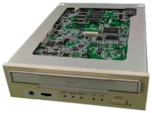 Yamaha CDR-100 CD-Brenner - Bild 1 von 1