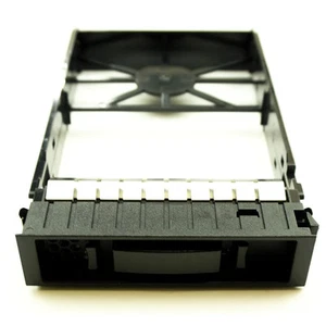 HP (467709-001) G5 LFF Hot-Swap Rohling - Bild 1 von 4