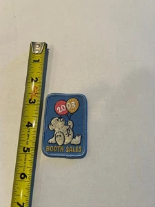 Girl Scouts 2003 Booth Sales Patch Blue Embroidered Bear Balloon - Picture 1 of 2
