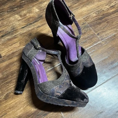 Tacones Desigual Terciopelo Patchwork Plataforma Única Correa en T 41 Foto 1 de 4