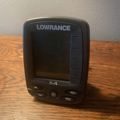 Lowrance X-4 FIsh Finder Sonar Complete With Power/Transducer and Bracket USED - Image 1 of 4
