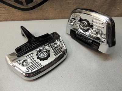 OEM HARLEY '93-09 TOURING PASSENGER FOOTBOARDS V-LOGO ROAD KING CHROME COVERS - Image 1 of 4