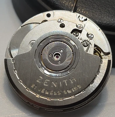 Zenith 467 Original Revised Automatic Movement Base ETA 2892A2 Date H6 - Image 1 of 4