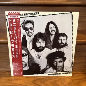 DOOBIE BROTHERS MINUTE BY MINUTE WARNER BROS. P10517W Japan OBI VINYL LP - Picture 1 of 7