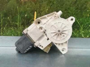 A2048200142 motor elevalunas delantero para MERCEDES-BENZ CLASE C (W204) BERLINA - Imagen 1 de 5