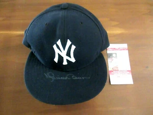 MARIANO RIVERA # 42 HOF YANKEES SIGNED AUTO 2010-11 GAME USED 5950 CAP HAT JSA  - Picture 1 of 6