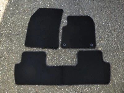 ALFOMBRILLAS TERCIOPELO ORIGINALES PEUGEOT 5008 MK2 2017-2023 NUEVASWWW 9828147580 Foto 1 de 4