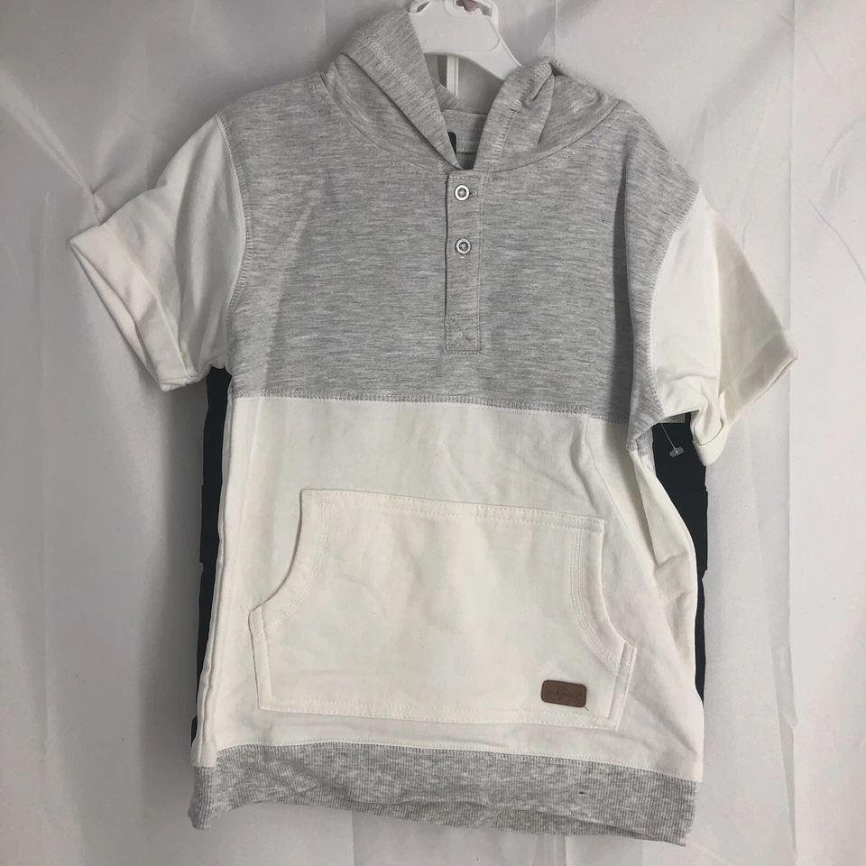 New Seven 7 For All Mankind Boys 2 Piece Set Size 6, Hooded Tee And Black Shorts - Image 1 of 4