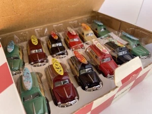 12 NOS: KINSMART 1949 Ford Woody Wagon Diecast 1:82 IN ORIGINAL DISPLAY BOX - Picture 1 of 6