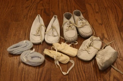 Zapatos de bebé vintage años 50 60 botines lote de 5 cuero tejido blanco azul tostado Foto 1 de 4