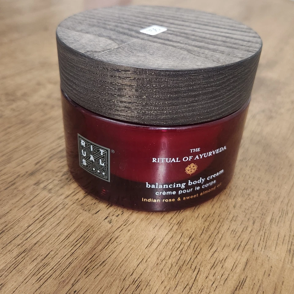 Rituals - Crema Corporal Equilibradora Ayurvédica (220 ml) Foto 1 de 1