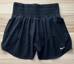 Nike Ultra High Rise Shorts Black Medium 8-10 Dri-Fit 3" Inseam Brief Lined - Picture 1 of 18