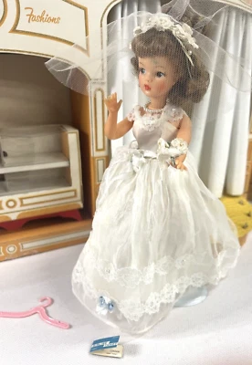 Vestido de muñeca trenzado vintage ideal Tammy Pos'n BS-12 boda bella 9213 9958 Foto 1 de 4