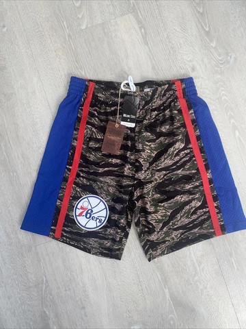 Mitchell & Ness NBA Tiger Camo 1996-1997 Shorts Philadelphia 76ers Men’s XL Cover