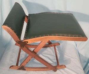 De colección Mid Certury MoMCM Italiano Viaje Plegable Pie Balancín o Taburete Sentado - Imagen 1 de 10
