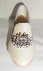 VINTAGE KAIN WILLITTS SHOE FIGURINE JUST THE RIGHT SHOE JEWELED HEEL PUMP - Picture 1 of 5