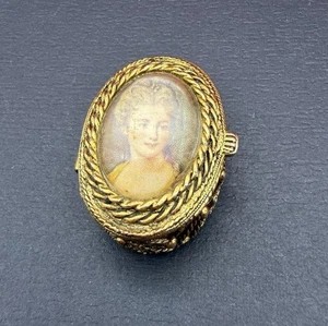 Vintage Victorian Lady Portrait Bubble Glass Small Trinket Box Pill Box - Picture 1 of 6