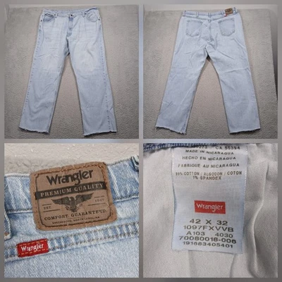 Pantalones de mezclilla Wrangler para hombre 42x32 corte lavado claro dobladillo crudo calce relajado leer Foto 1 de 4