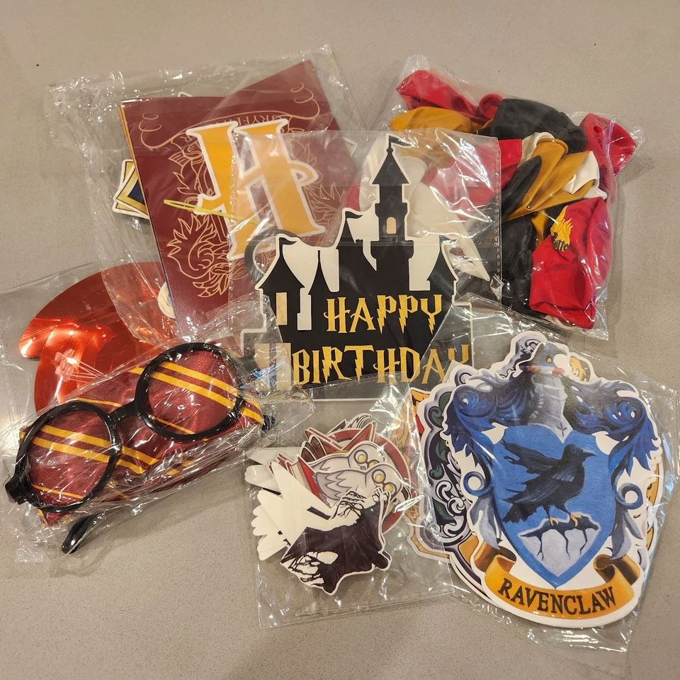 Harry Potter Birthday Party Pack  - Image 1 of 4