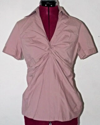 Camisa feminina New York and Company tamanho 4 roxa com nós torção frontal gola V - Imagem 1 de 4