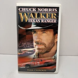 Walker, Texas Ranger: Team Cherokee [VHS] Chuck Norris Used Clamshell Untested - Imagen 1 de 3