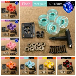 4Pcs Skateboard Flash Licht Räder Longboard Verschleißfest 60 45mm Lager - Bild 1 von 21