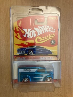 Hot Wheels Dairy Delivery Truck Classics Car #17 Series 2 Blue w/protector - Image 1 of 4