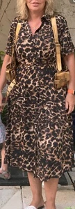 Vestido camisero con botones estampado animal Walter Baker 10 - Imagen 1 de 15