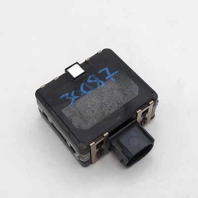 2022 2023 Alfa Romeo Stelvio Front Cruise Distance Radar Sensor OEM 39R13390 - Bild 1 von 4