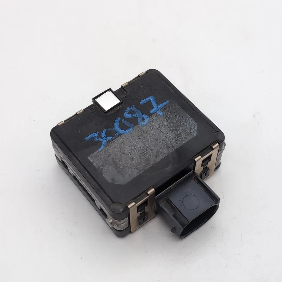 2022 2023 Alfa Romeo Stelvio Front Cruise Distance Radar Sensor OEM 39R13390 - Image 1 of 4