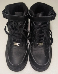 Size 10 - Nike Air Force 1 '07 Mid Triple Black - NICE! - Picture 1 of 5