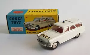 Corgi Toys No. 419, Ford Zephyr Motorway Patrol - Small light - Superb Near Mint - Picture 1 of 10