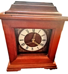 Wood Mantel Clock Vtg 10 inch beautiful! - Picture 1 of 12