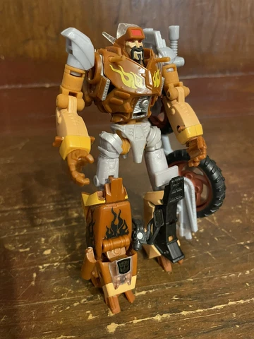 The Transformers Reveal The Shield Deluxe Class WRECK-GAR Hasbro Vintage 2011 Cover