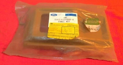 1983-1985 Ford Escort GT EXP Mercury Lynx LN7 NOS TAN CENTER CONSOLE TOP PANEL - Imagem 1 de 4