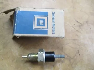 NOS HOLDEN HQ HJ HX BRAKE PROPORTIONING VALVE FAIL WARNING LIGHT SWITCH LC LJ LH - Picture 1 of 4